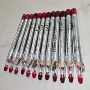 Huda Lipstick Pencil/Lipliner with Sharpener