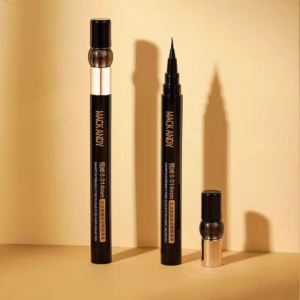 Mack Andy #NK569 Liquid Eyeliner