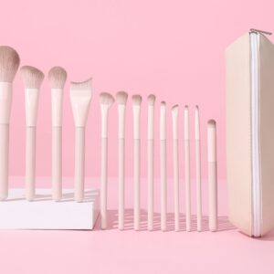 13 Pc Marshmellow Brush Set